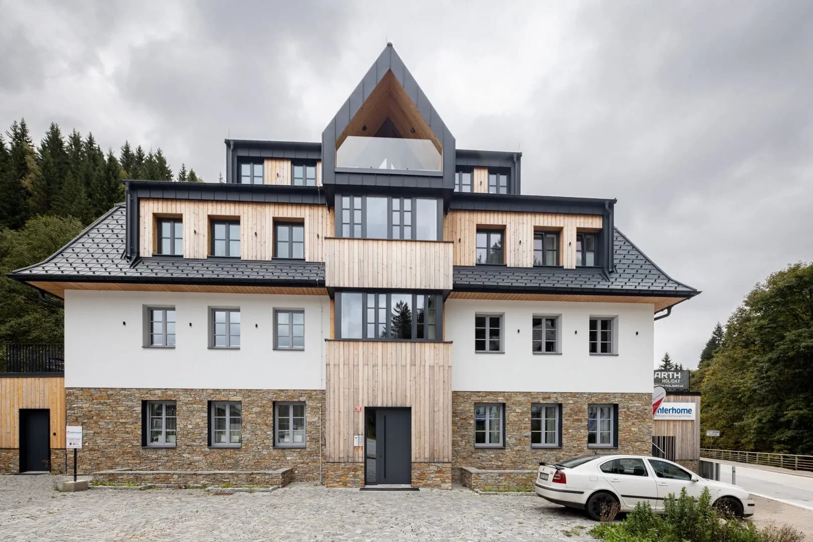 Moderní apartmán s horskou duší – Pec pod Sněžkou