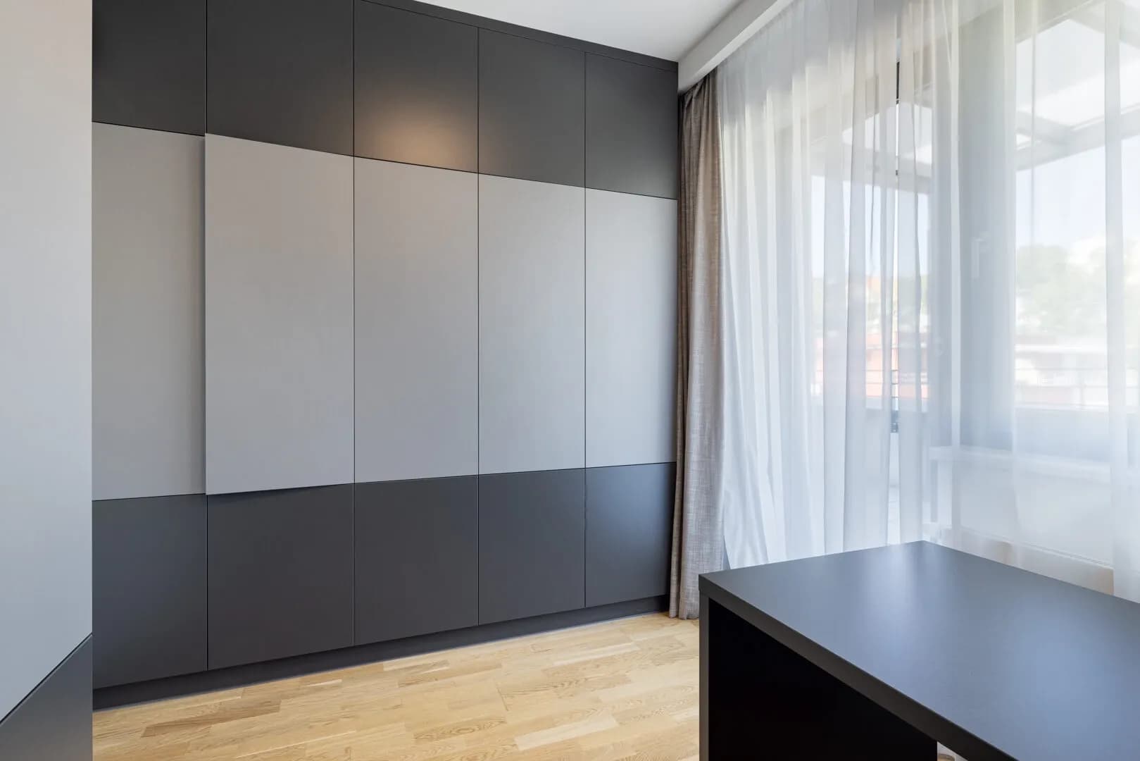 Pronájem moderního bytu 3+kk s terasami – Perucká, Praha 2 – Vinohrady