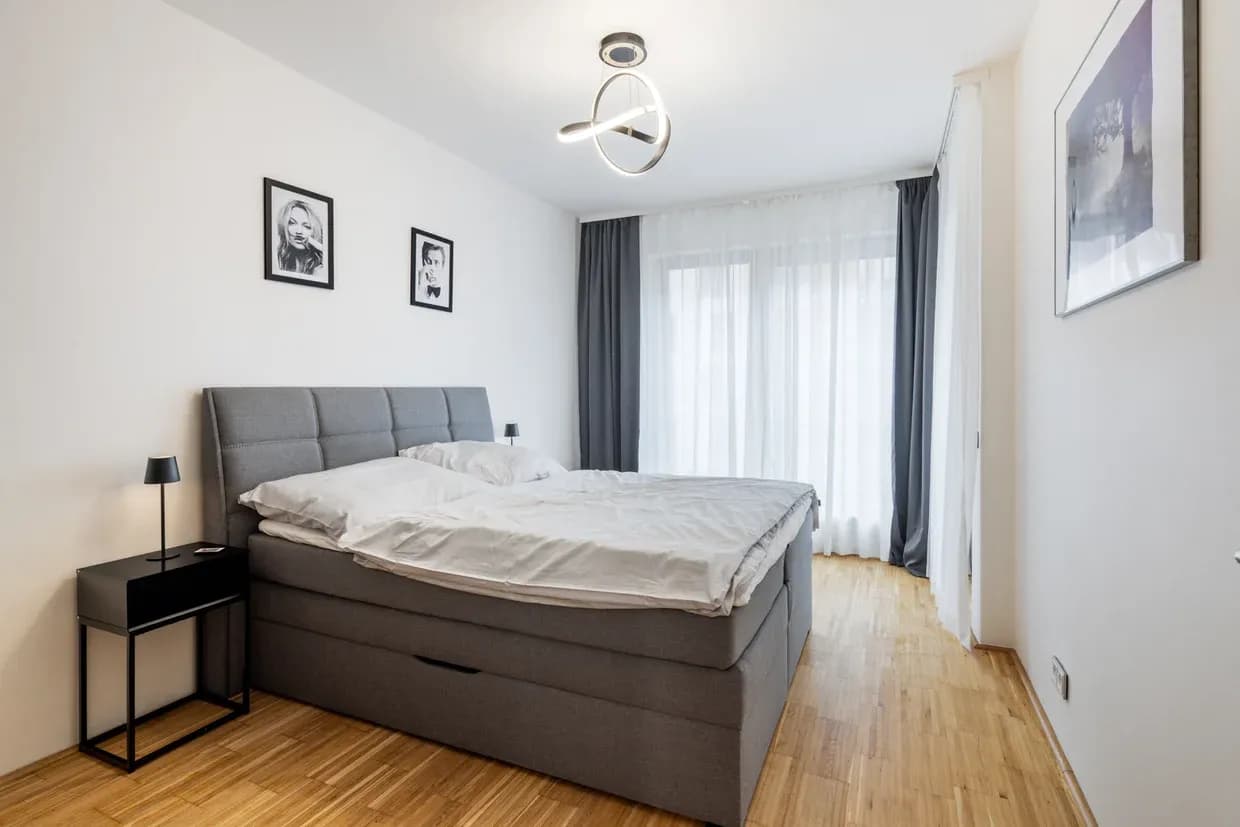 Moderní byt s balkónem a garáží v rezidenci River Diamond