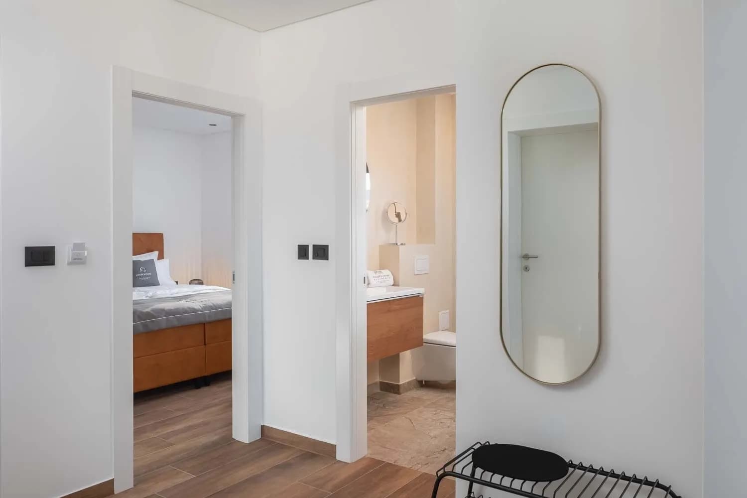 Prodej kompletně zařízeného apartmánu s výhledem na moře