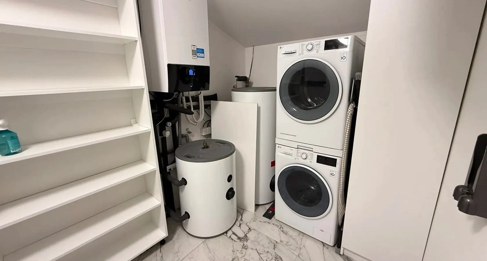 Penthouse s duší Vinohrad a výhledem na Pražský hrad