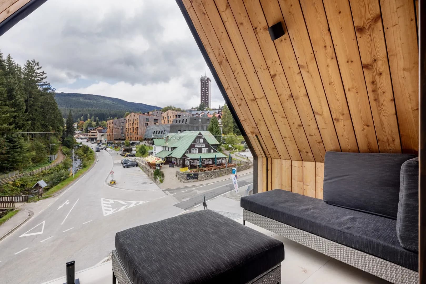 Moderní apartmán s horskou duší – Pec pod Sněžkou