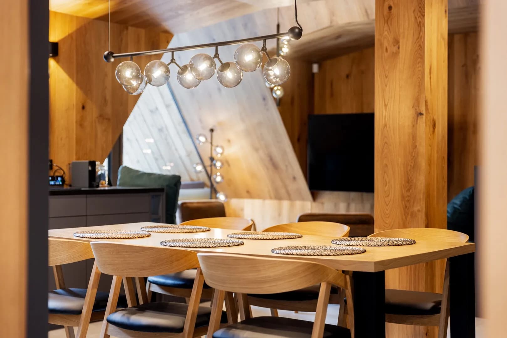 Moderní apartmán s horskou duší – Pec pod Sněžkou