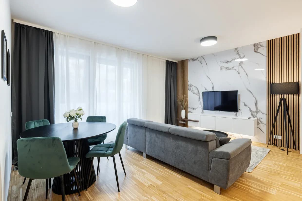 Moderní byt s balkónem a garáží v rezidenci River Diamond