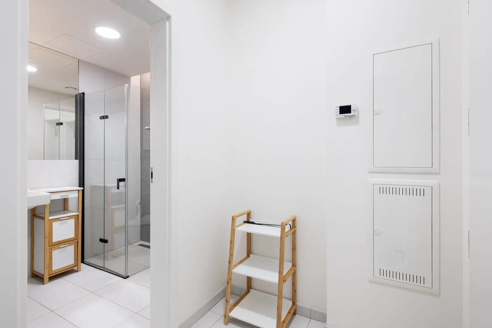 Nabízíme k pronájmu designový byt 1+kk v rezidenci Neugraf.