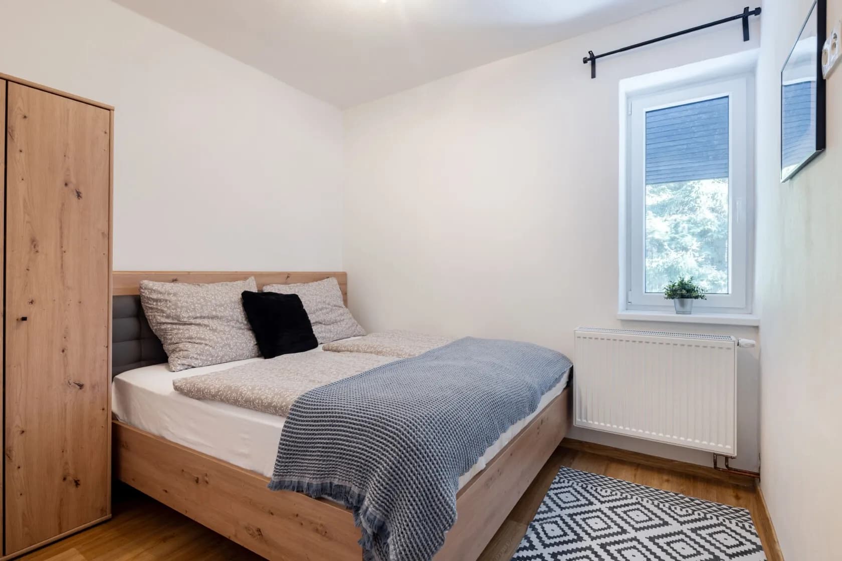 Stylový apartmán po rekonstrukci v srdci Harrachova – investice i druhý domov v jednom!