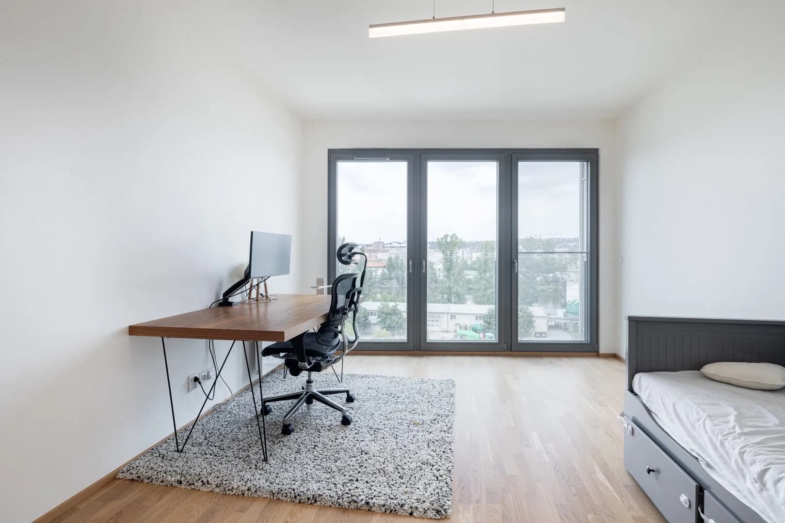 Elegantní 4+kk s lodžií, sklepem a 3 garážovými stáními v rezidenci Port Karolina