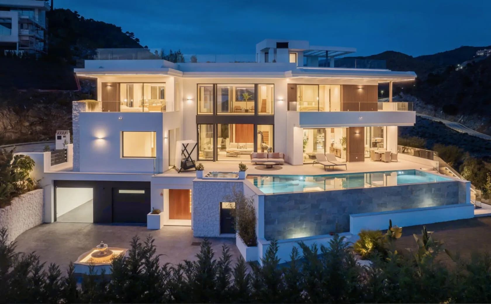 Moderní vila s dechberoucím výhledem na moře a hory – Lomas de La Quinta