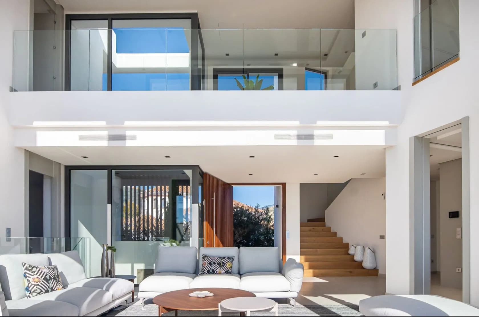 Moderní vila s dechberoucím výhledem na moře a hory – Lomas de La Quinta