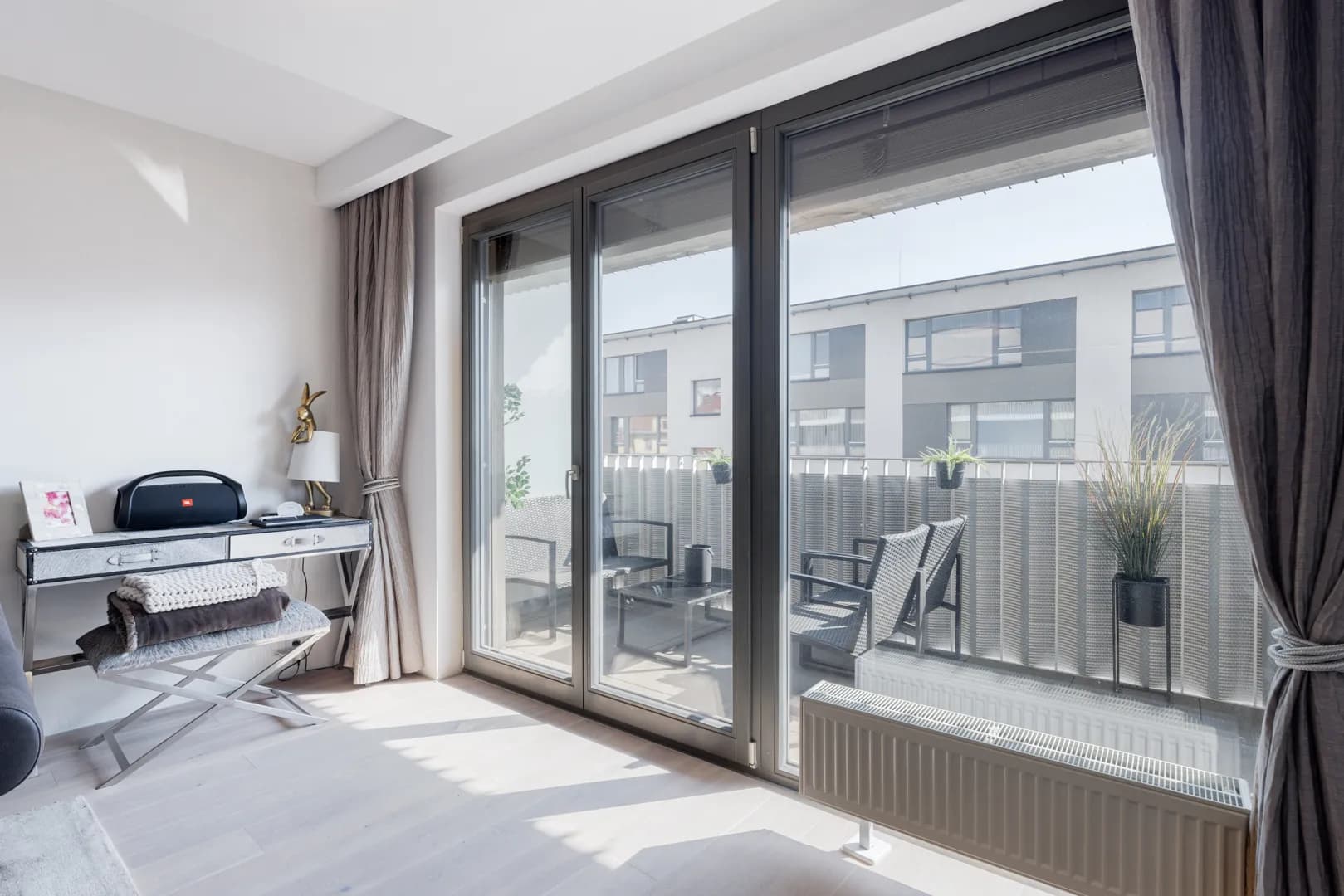 KARLÍN - Designový byt o ploše 120 m2 na prodej