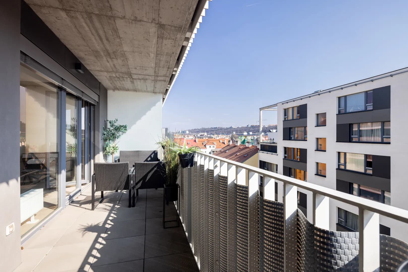 KARLÍN - Designový byt o ploše 120 m2 na prodej