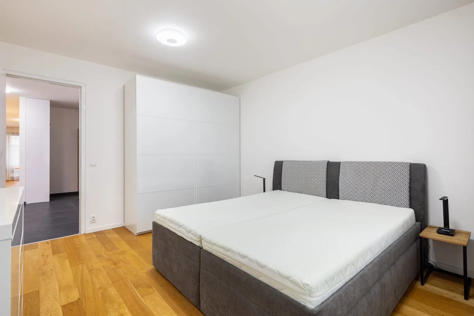 Byt na pronájem v rezidenci Karolína Plaza