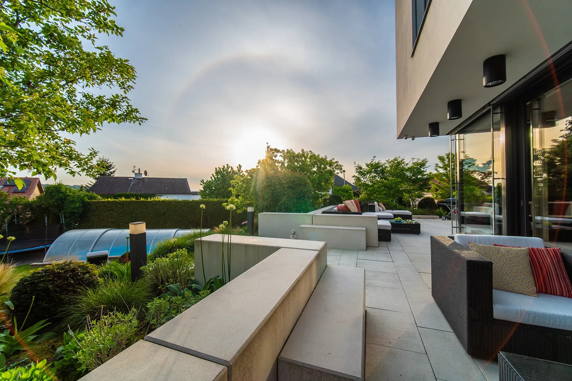 Luxusní vila s výtahem, bazénem a soukromou zahradou, 520 m² užitné plochy
